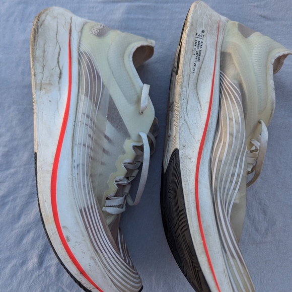 Nike Zoom Fly - Picture 4 of 6